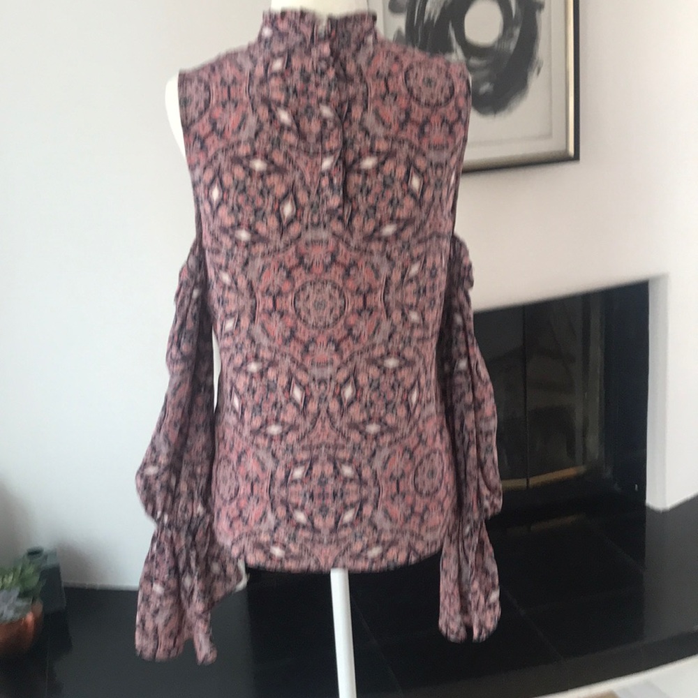Intermix blouse - Picture 4 of 5